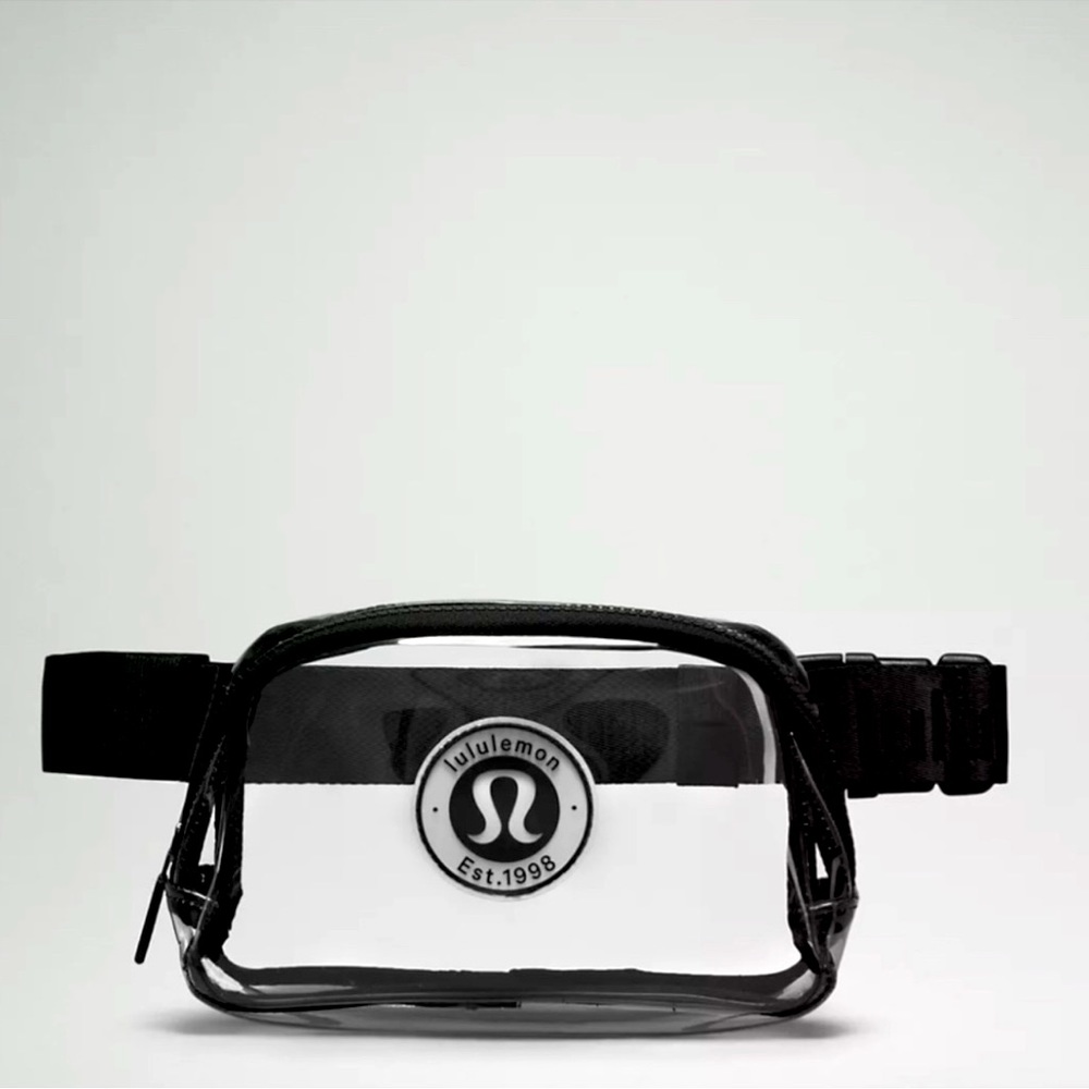 NWT LuLuLemon Fanny Pack-clear with black buckle and black details. Zip close